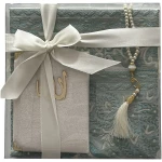 Tapis de prière musulman et perles de prière islamique élégant et complet | Cadeaux du Ramadan | Tapis de prière islamique doux | Cadeaux islamiques | Tapis de prière, coffret cadeau spirituel